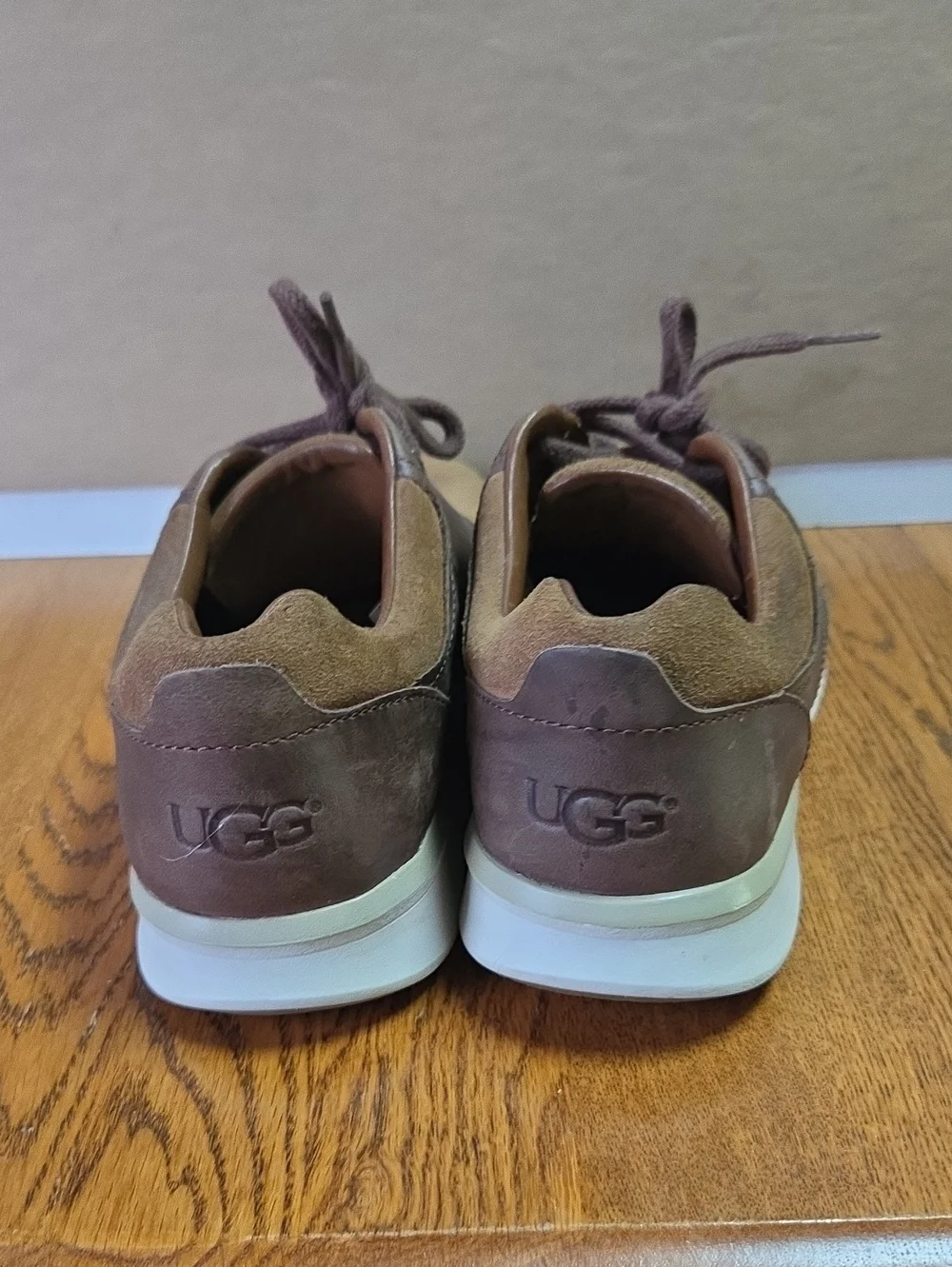 UGG Hepner shoes 2016 Size 8.5